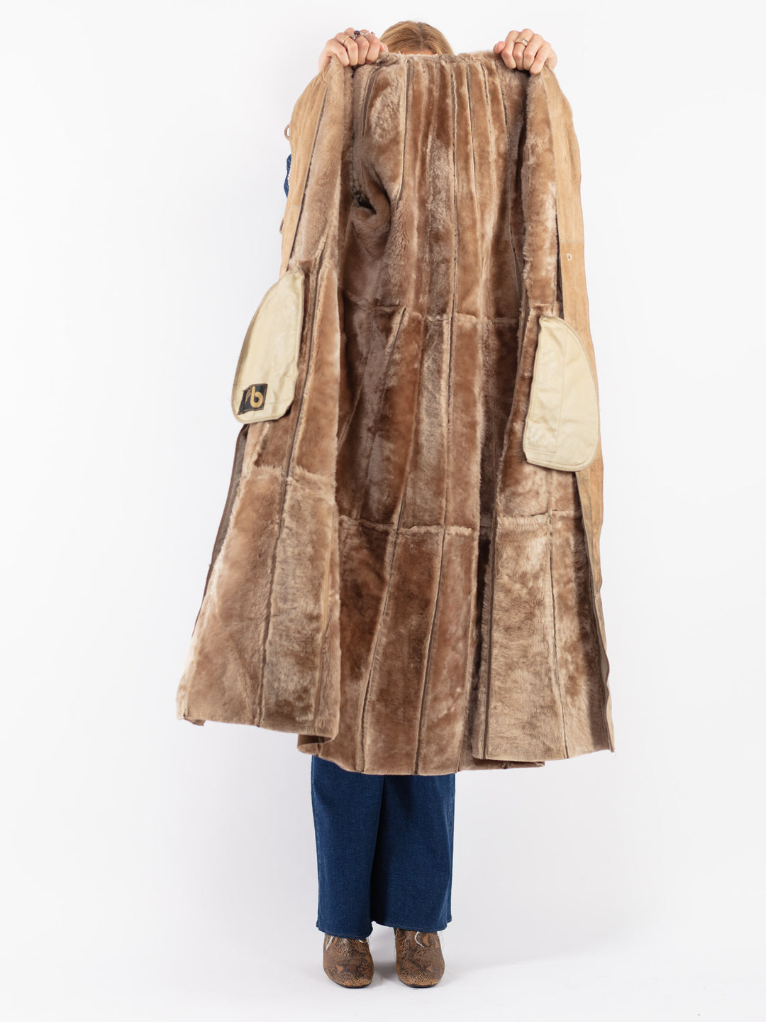 Vintage Women Sheepskin Coat in Beige