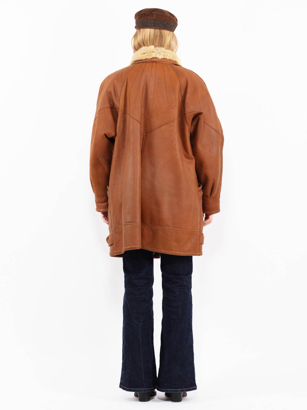Vintage 80's Women Oversized Sheepskin Coat in Brown