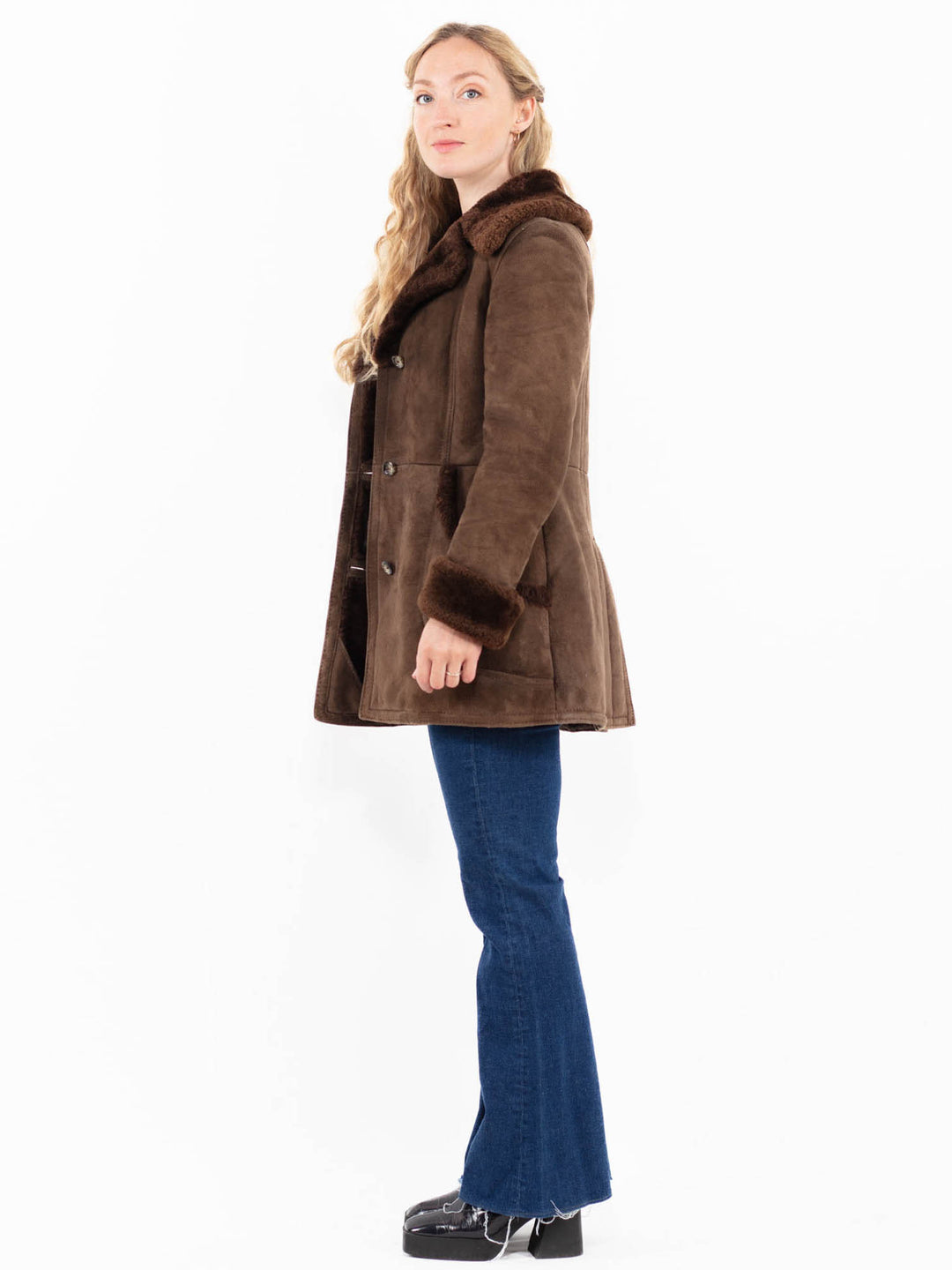 Vintage 70's Women Sheepskin Coat in Brown