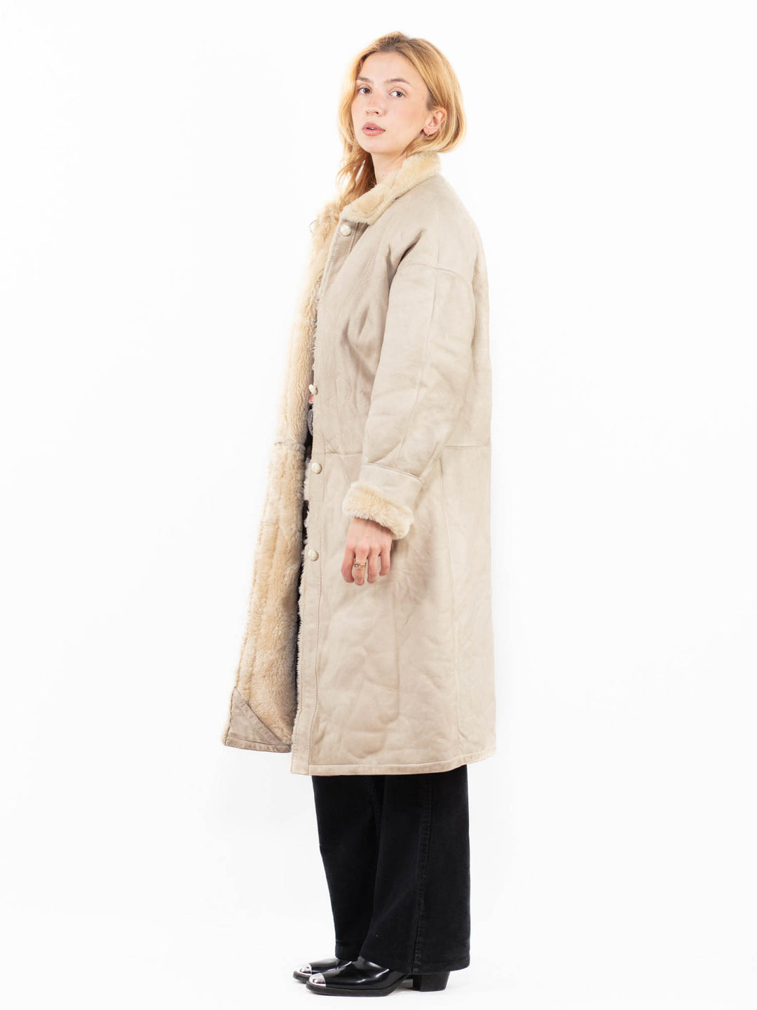 Vintage 80's Women Sheepskin in Beige