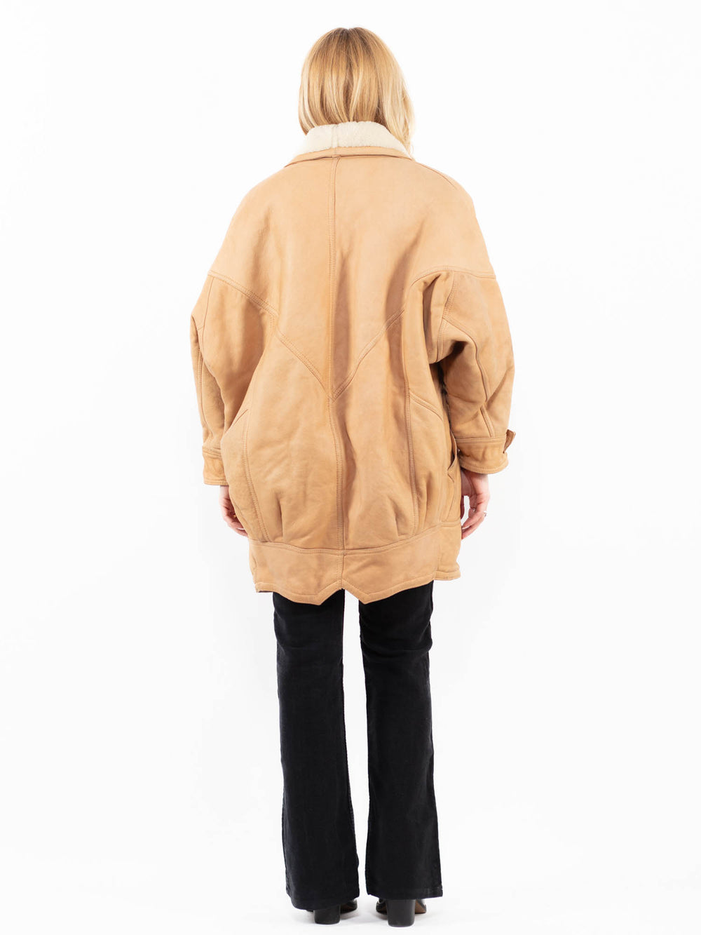 Vintage 90's Women Sheepskin Coat in Beige