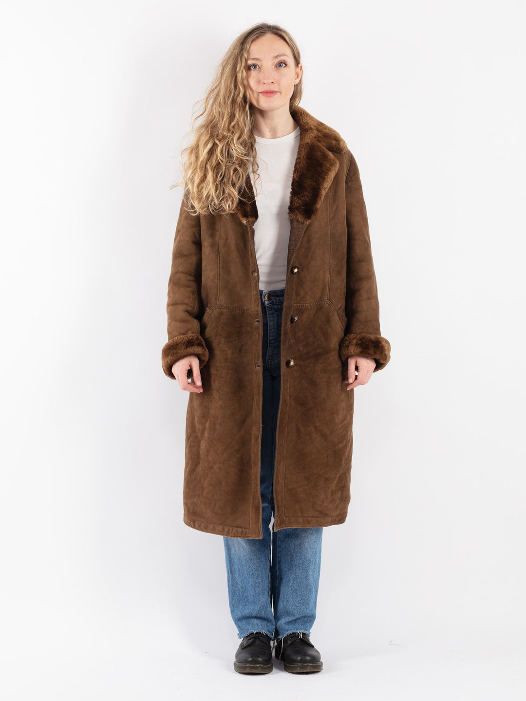 Vintage 70's Women Sheepskin Coat in Brown