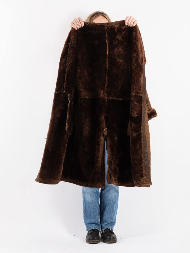 Vintage 70's Women Sheepskin Coat in Brown