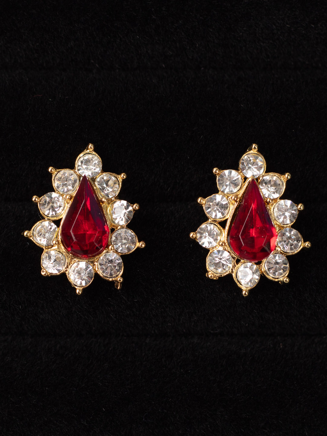 Vintage 80's Gold-Tone Teardrop Stud Earrings – NorthernGrip