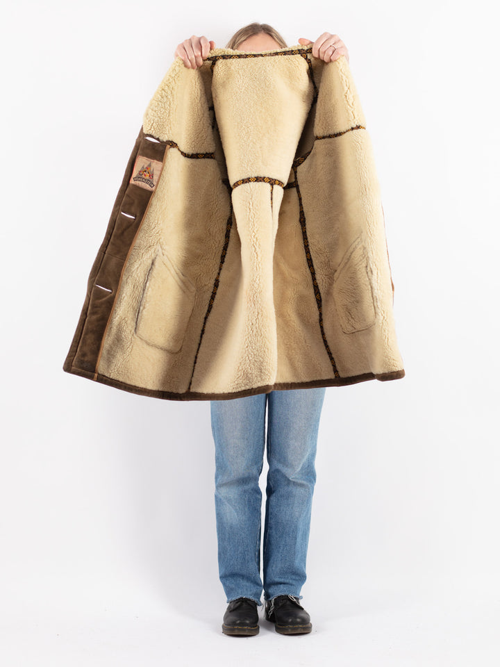 Vintage 70's Women Sheepskin Coat in Beige