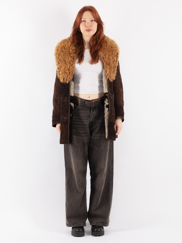 Vintage 70's Women Sheepskin Coat in Brown