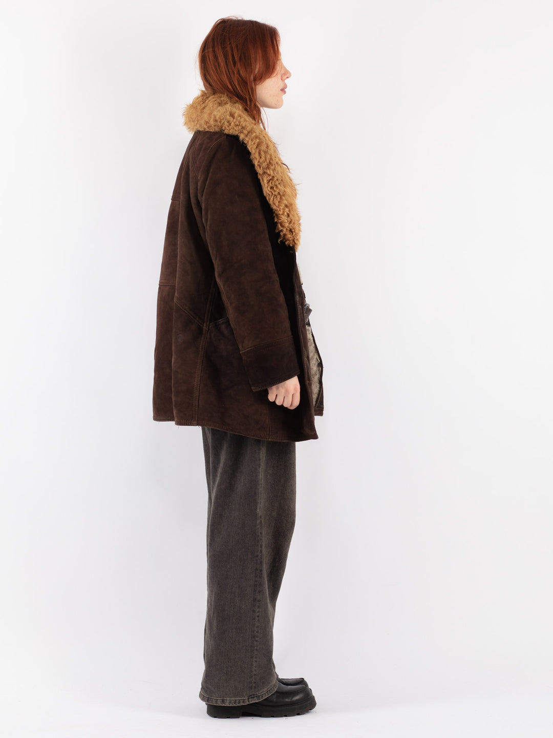 Vintage 70's Women Sheepskin Coat in Brown