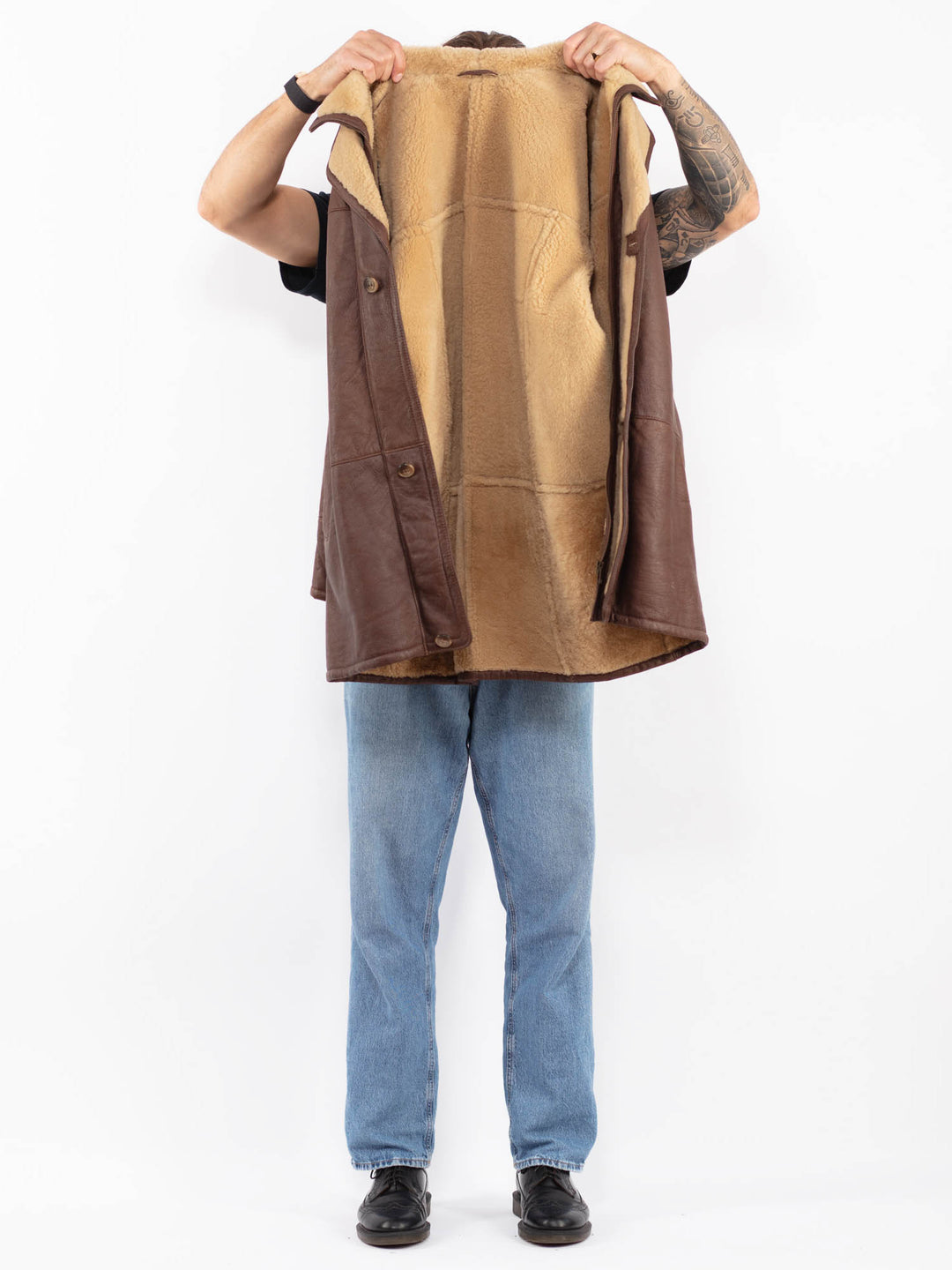 Vintage 90's Men Sheepskin Coat in Brown