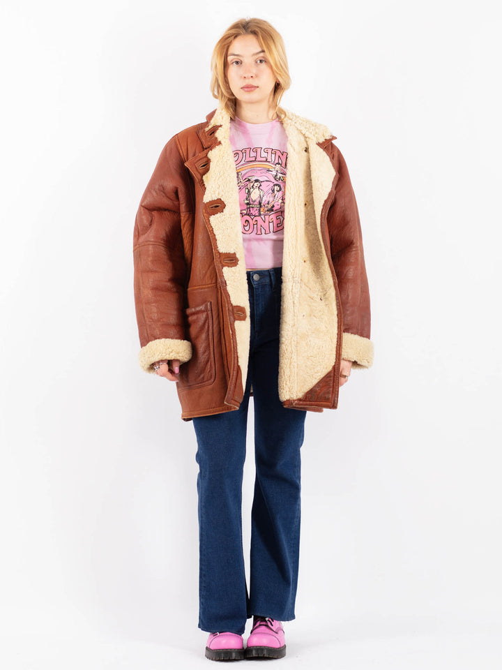 Vintage 90's Women Sheepskin Coat in Brown