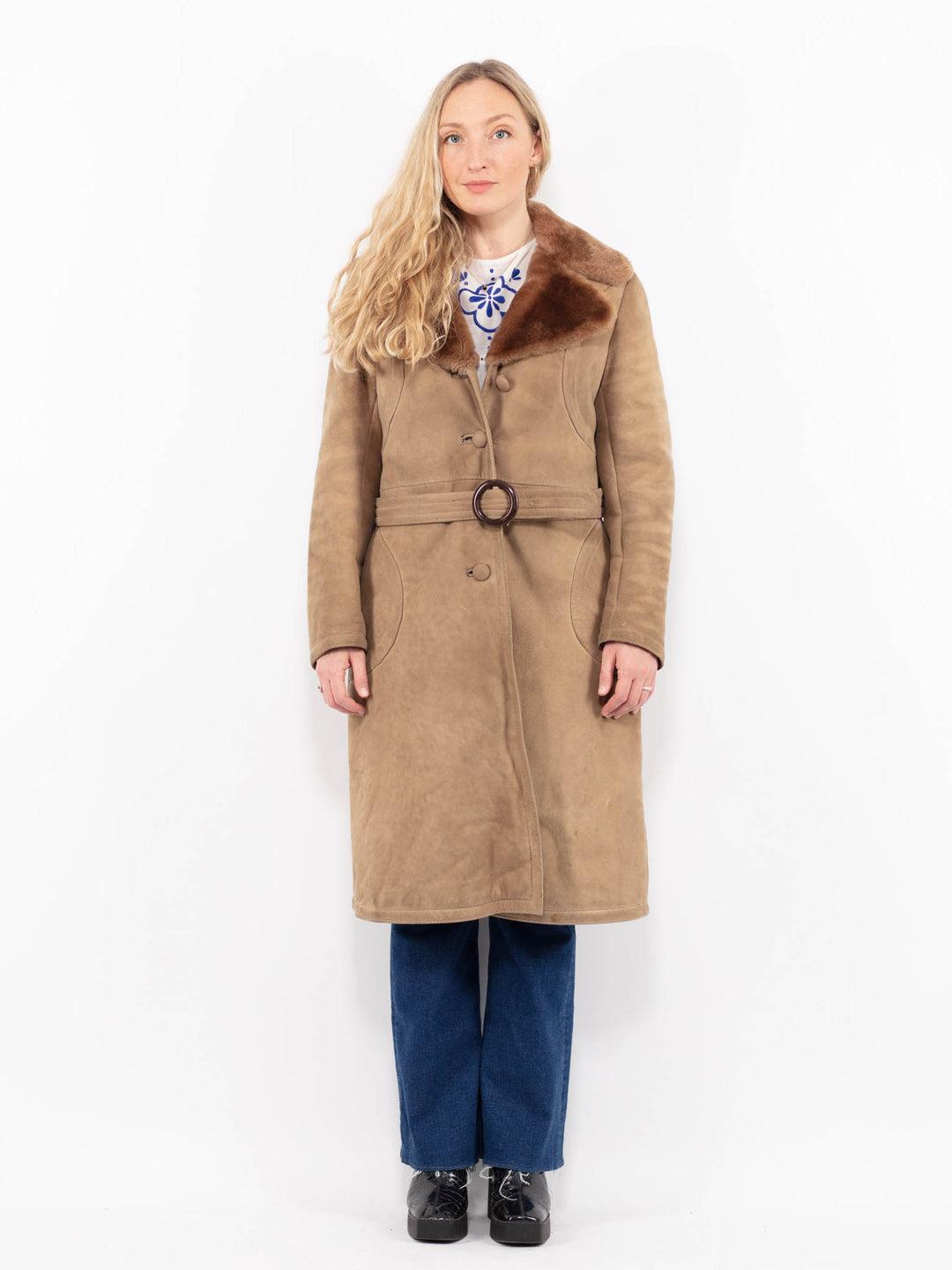 Vintage 70's Women Sheepskin Shearling Coat in Beige