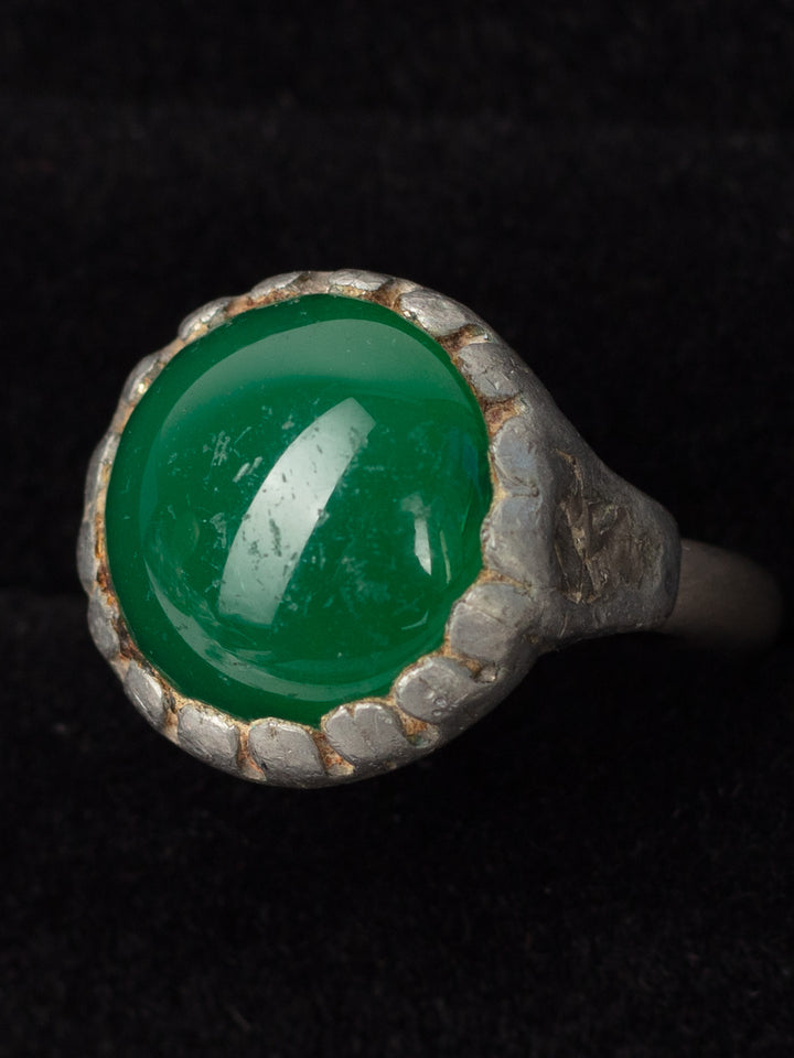 Vintage 60's Green Glass Cabochon Ring