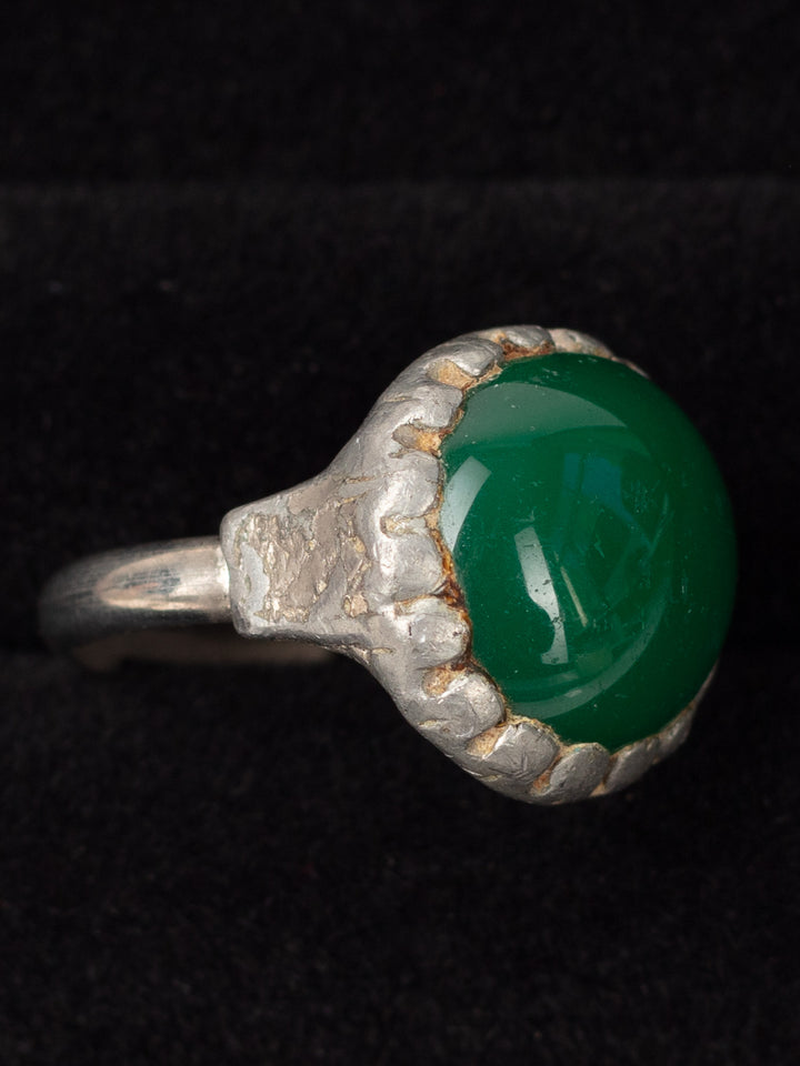Vintage 60's Green Glass Cabochon Ring
