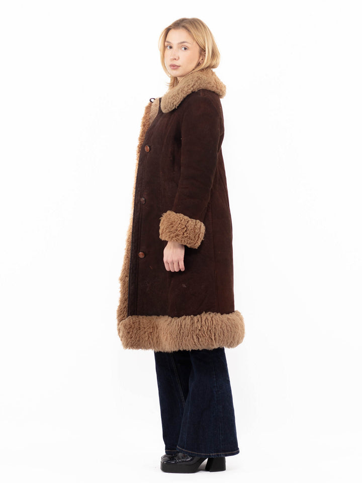 Vintage 70's Women Sheepskin Coat in Brown