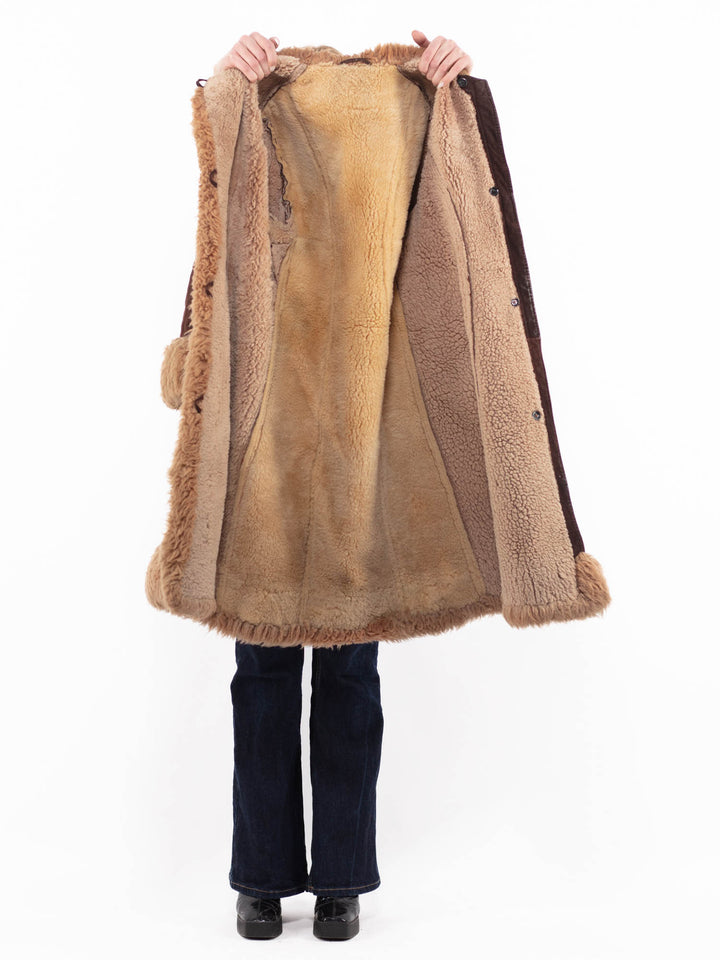 Vintage 70's Women Sheepskin Coat in Brown