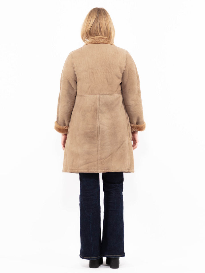 Vintage 80's Women Sheepskin Coat in Beige
