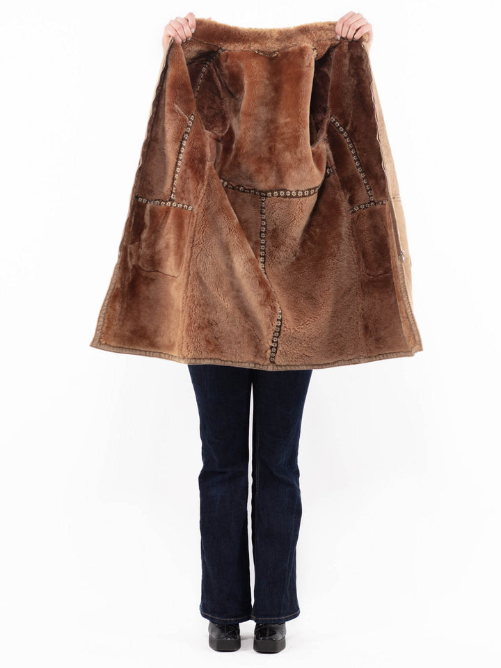 Vintage 80's Women Sheepskin Coat in Beige