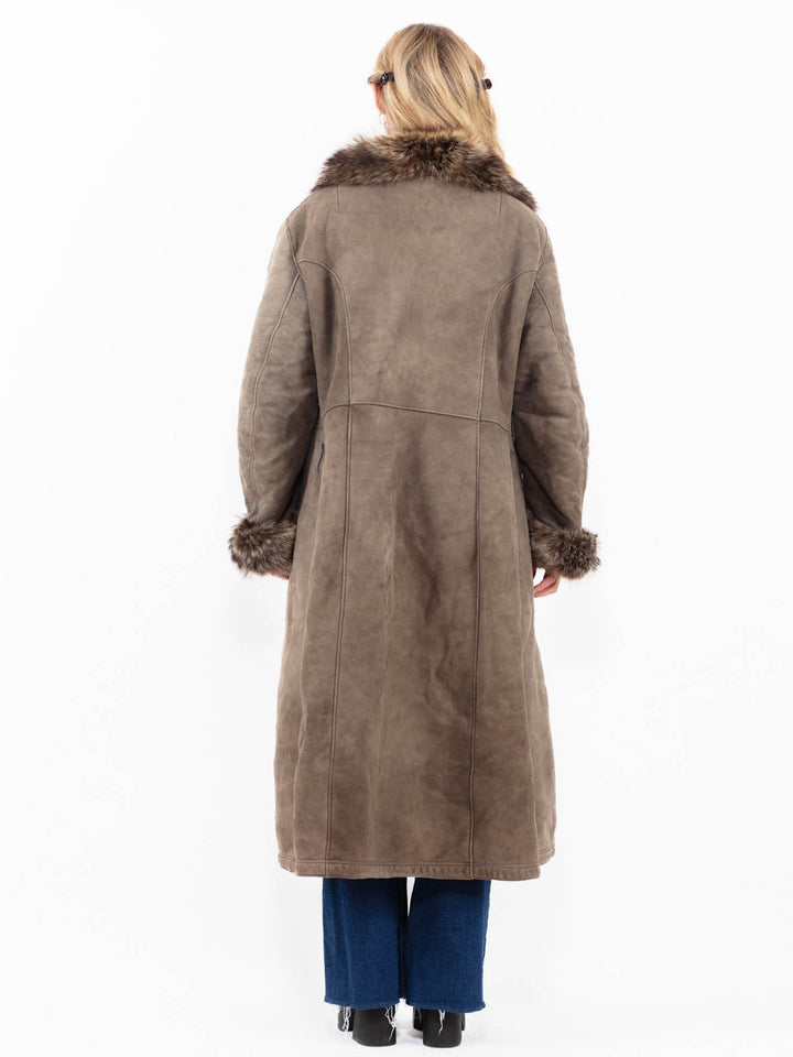 Vintage 80's Women Sheepskin Coat in Beige