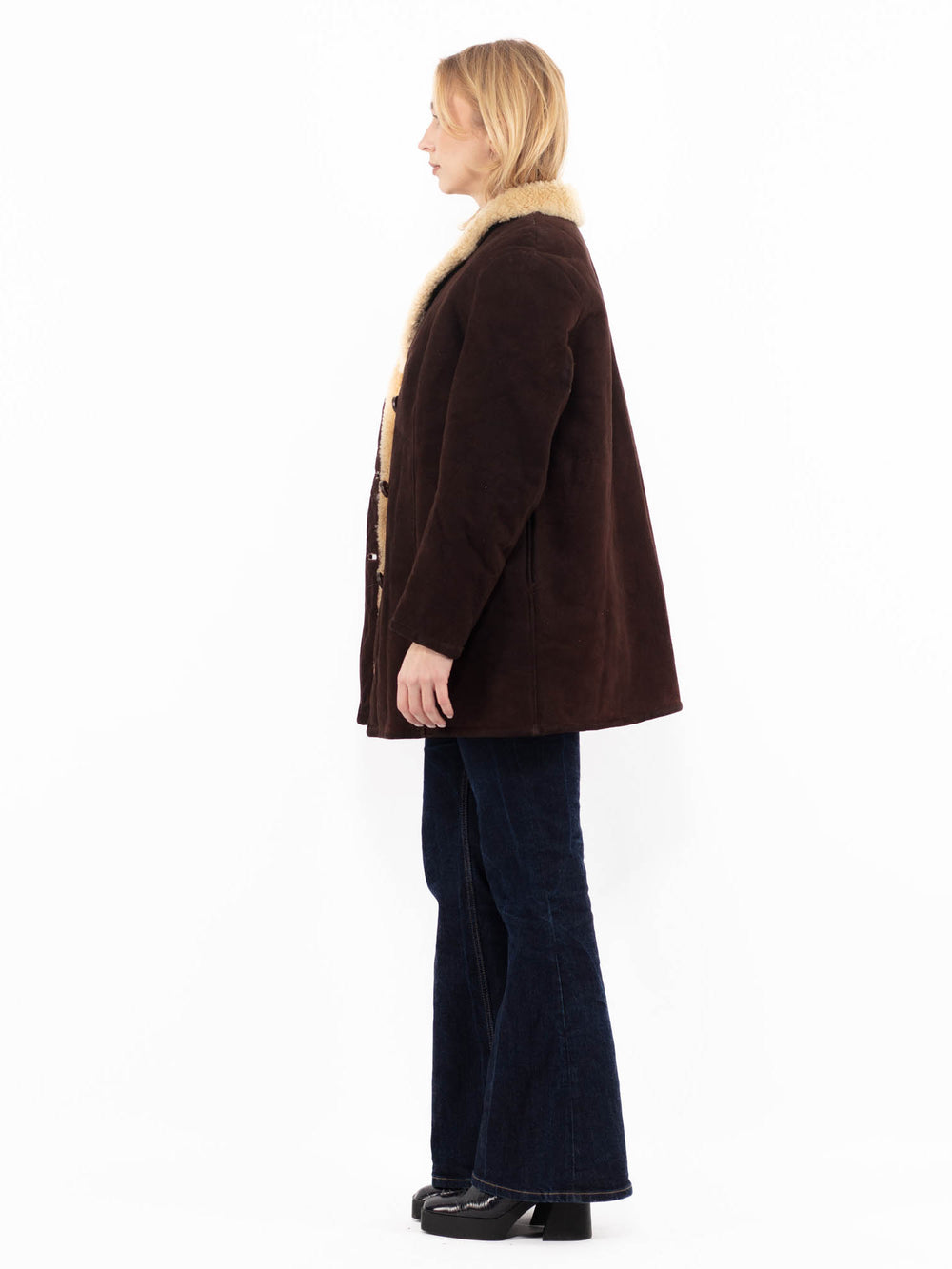 Vintage 70's Women Sheepskin Coat in Brown