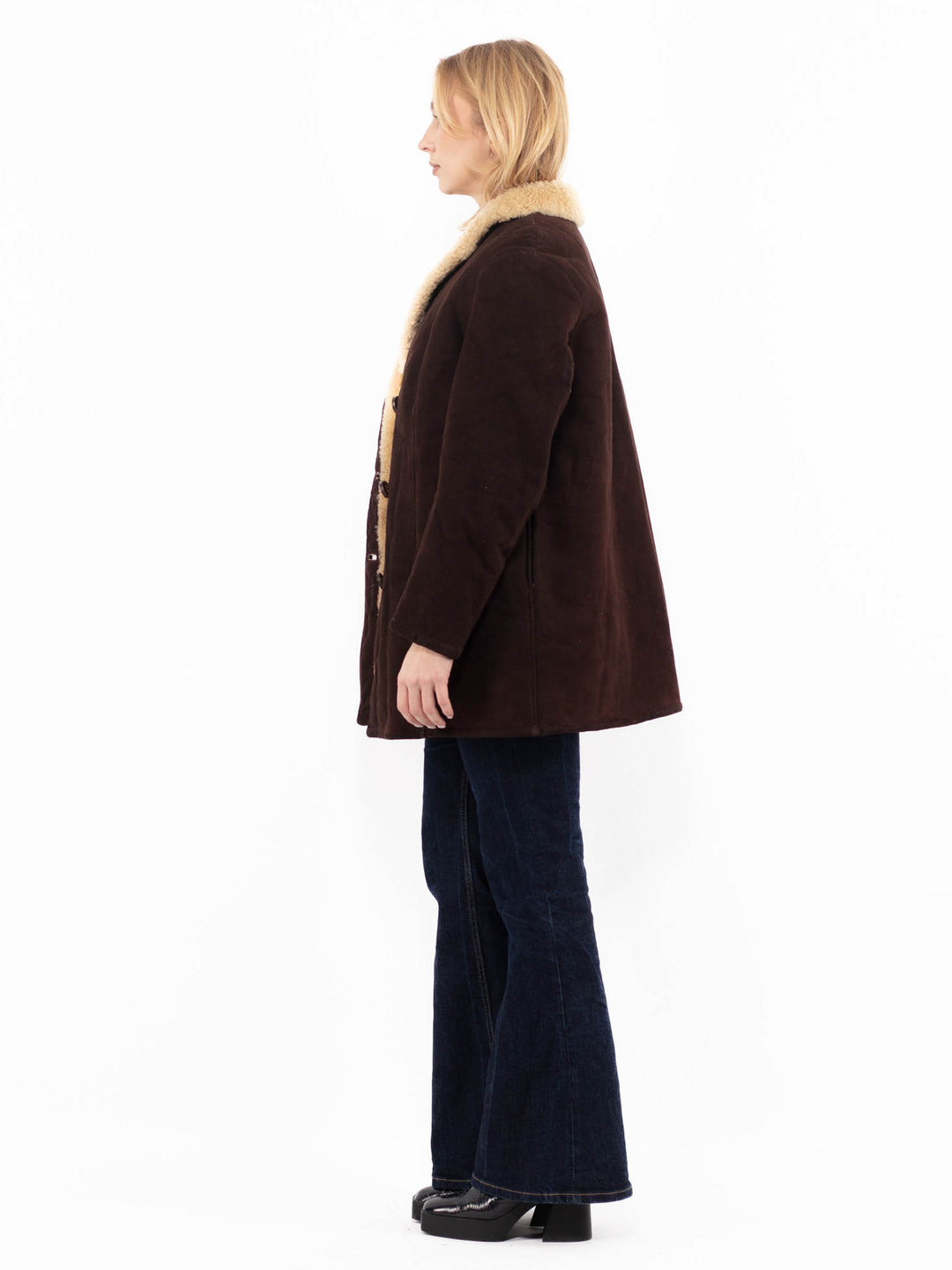 Vintage 70's Women Sheepskin Coat in Brown