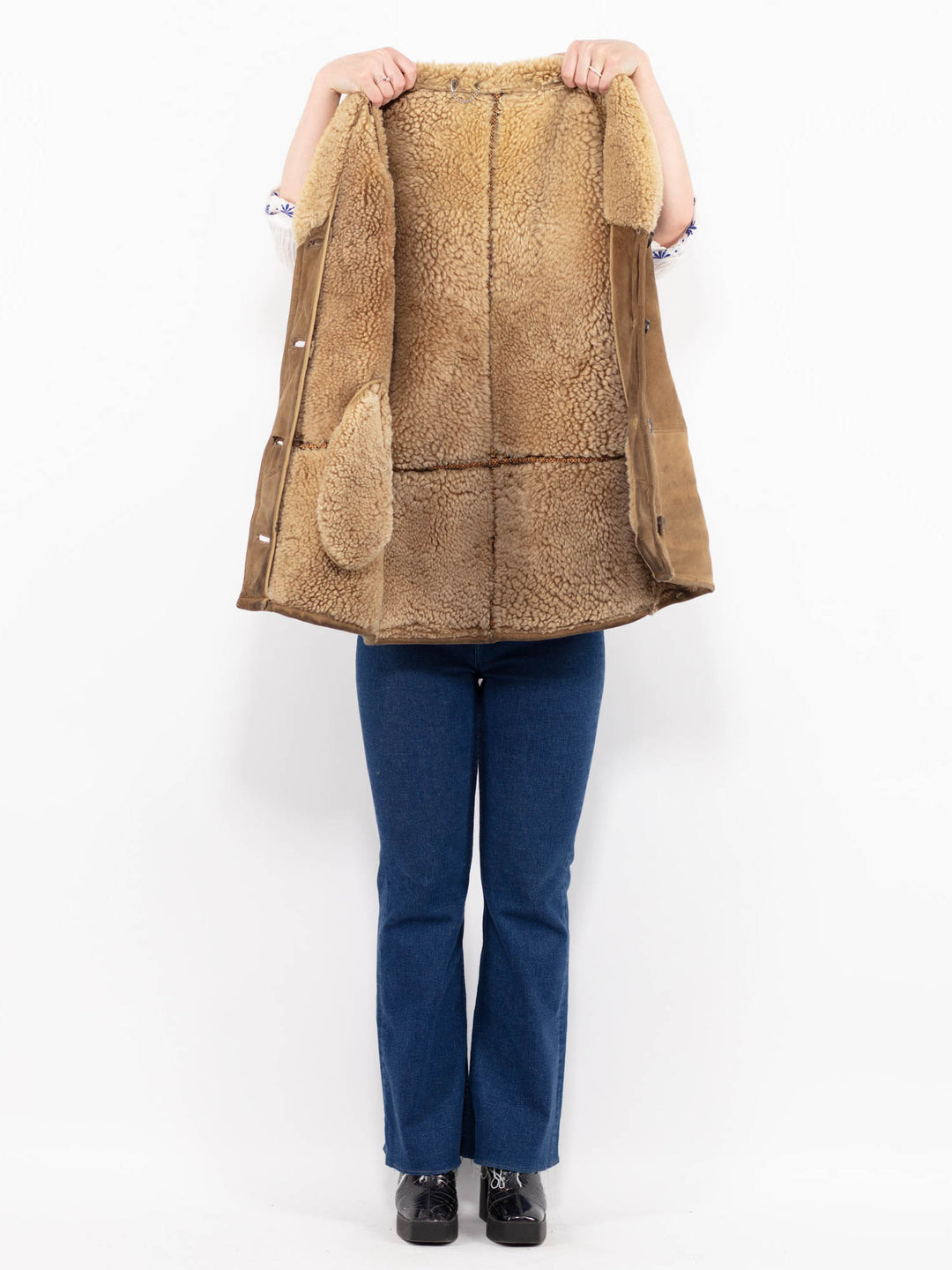Vintage 80's Women Sheepskin Coat in Beige