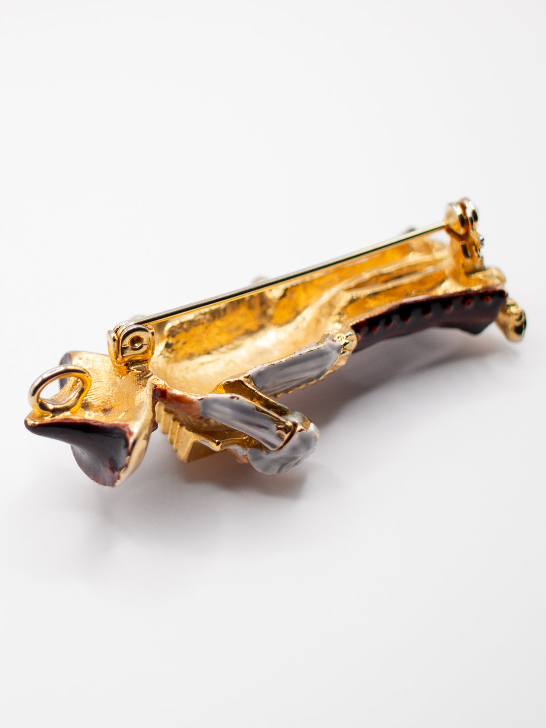 Vintage 70's Brooch in Gold