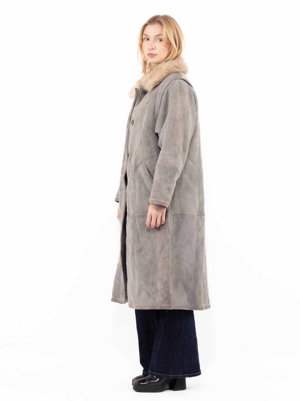 Vintage 90's Women Sheepskin Coat in Gray