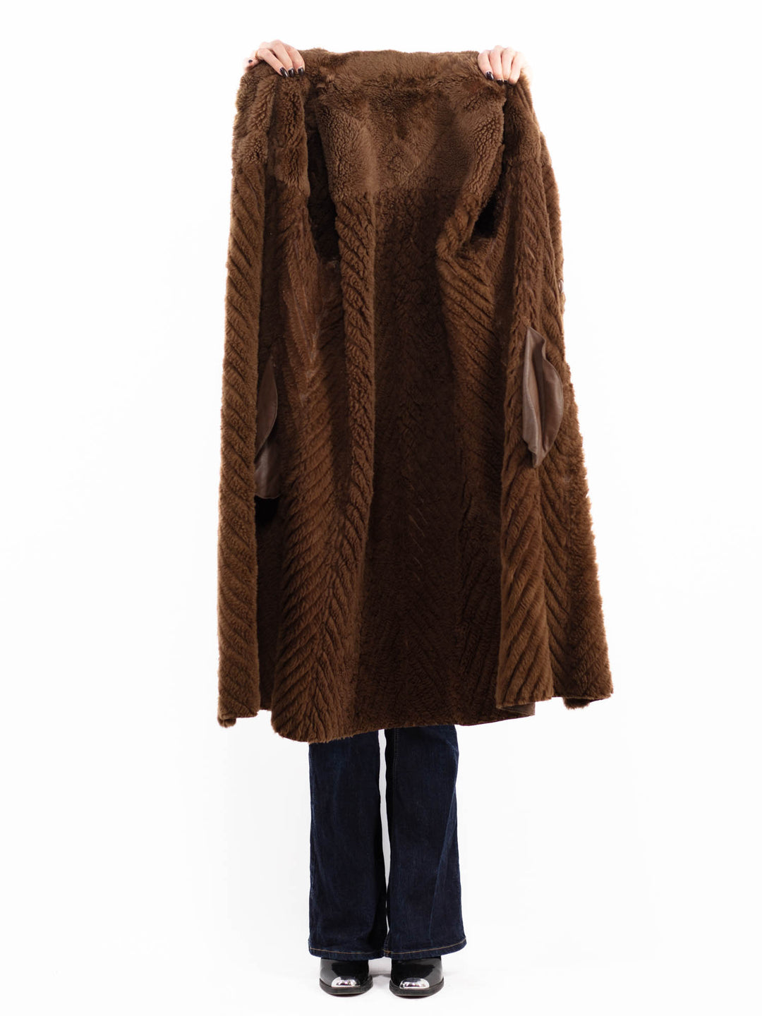 Vintage 80's Women Sheepskin Coat in Brown