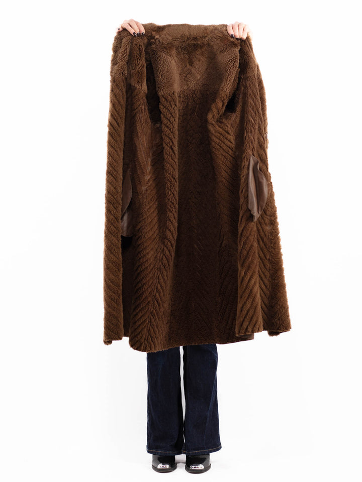 Vintage 80's Women Sheepskin Coat in Brown
