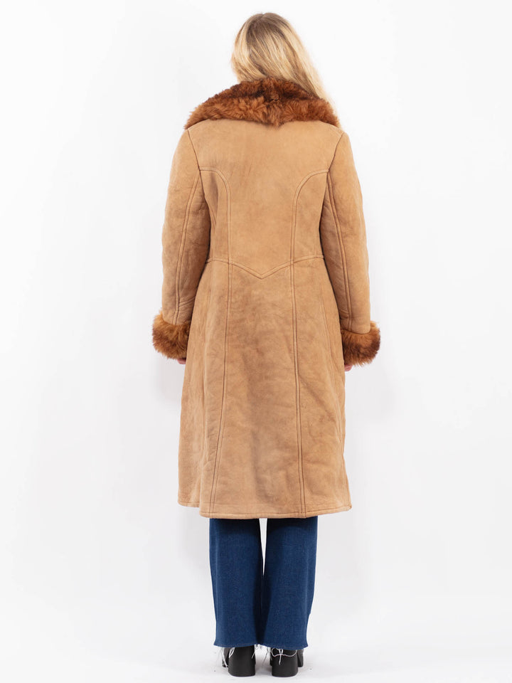 Vintage 70's Women Sheepskin Coat in Brown