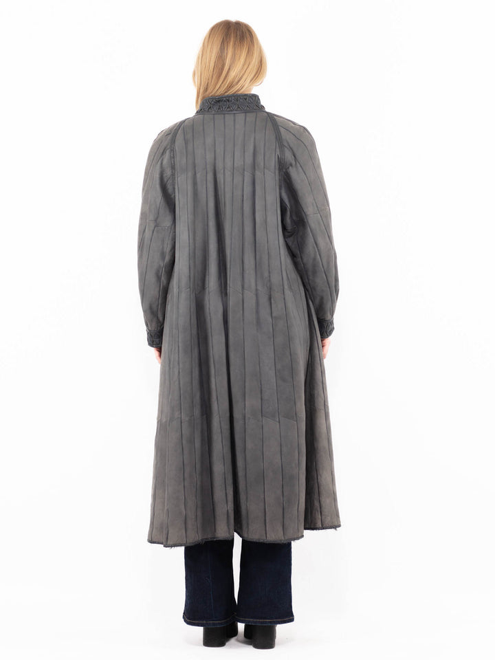 Vintage 80's Women Sheepskin Coat in Gray