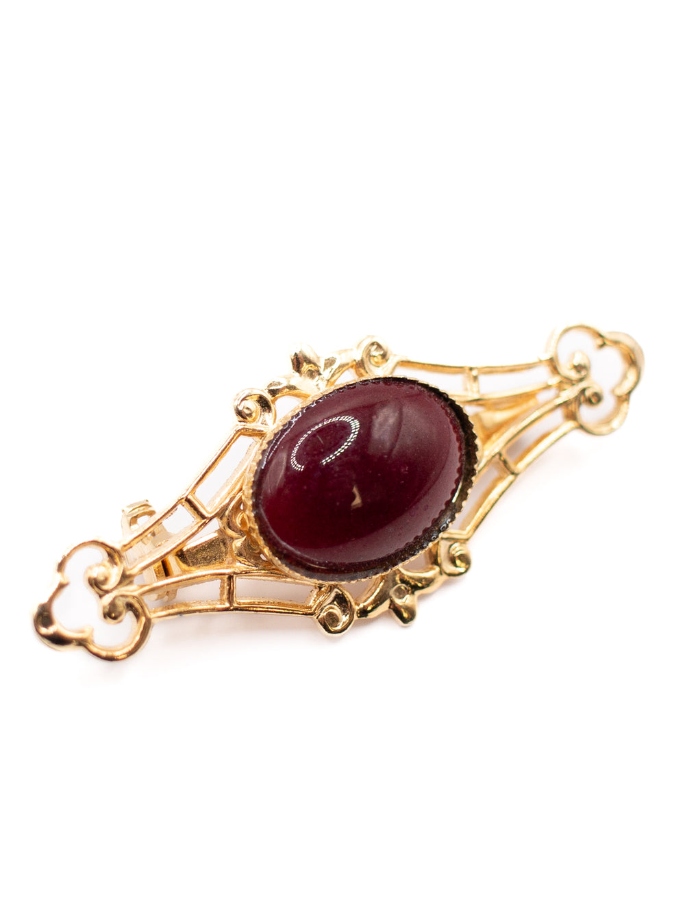 Vintage 60's Brooch in Gold