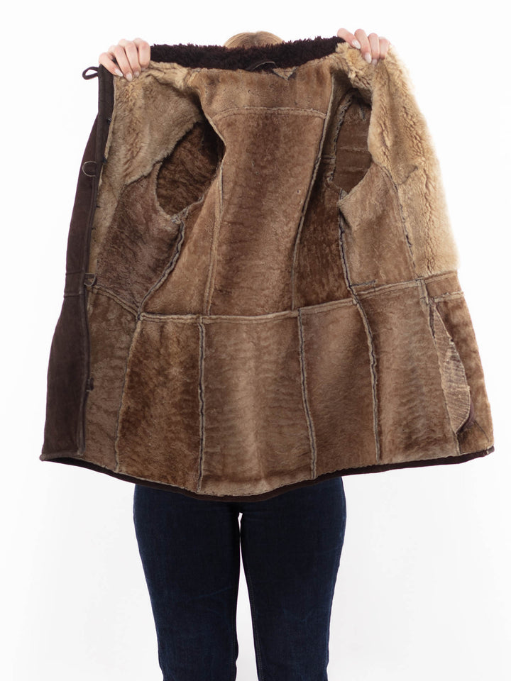 Vintage 80's Women Sheepskin Coat in Brown