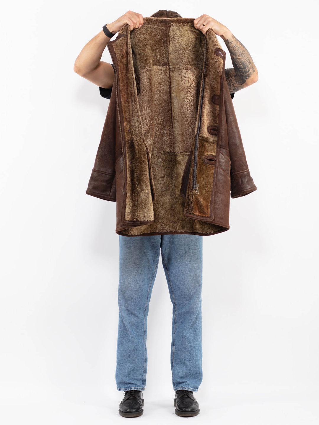 Vintage 90's Men Sheepskin Coat in Brown