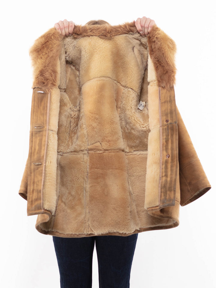 Vintage 80's Women Sheepskin Coat in Beige