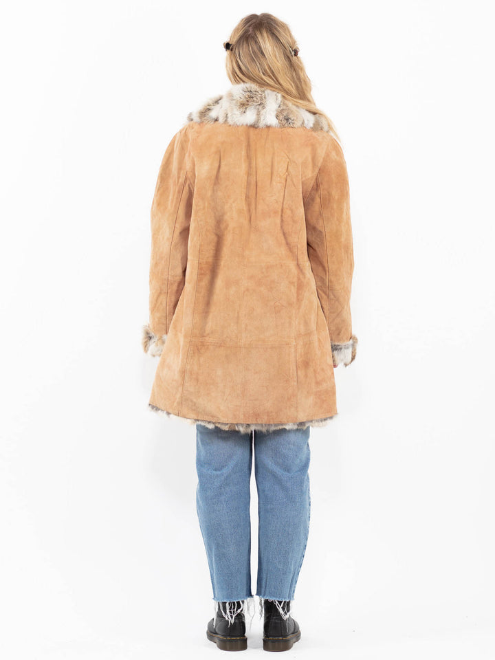 Vintage 80's Women Suede Coat in Beige