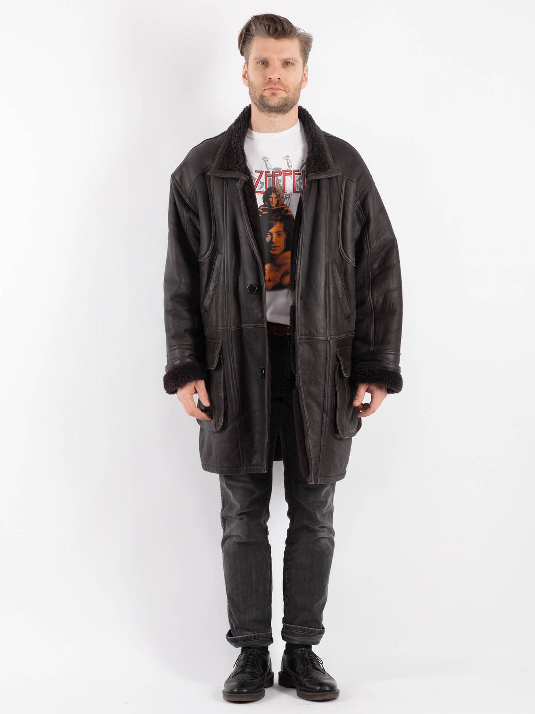 Vintage 90's Men Sheepskin Coat in Black