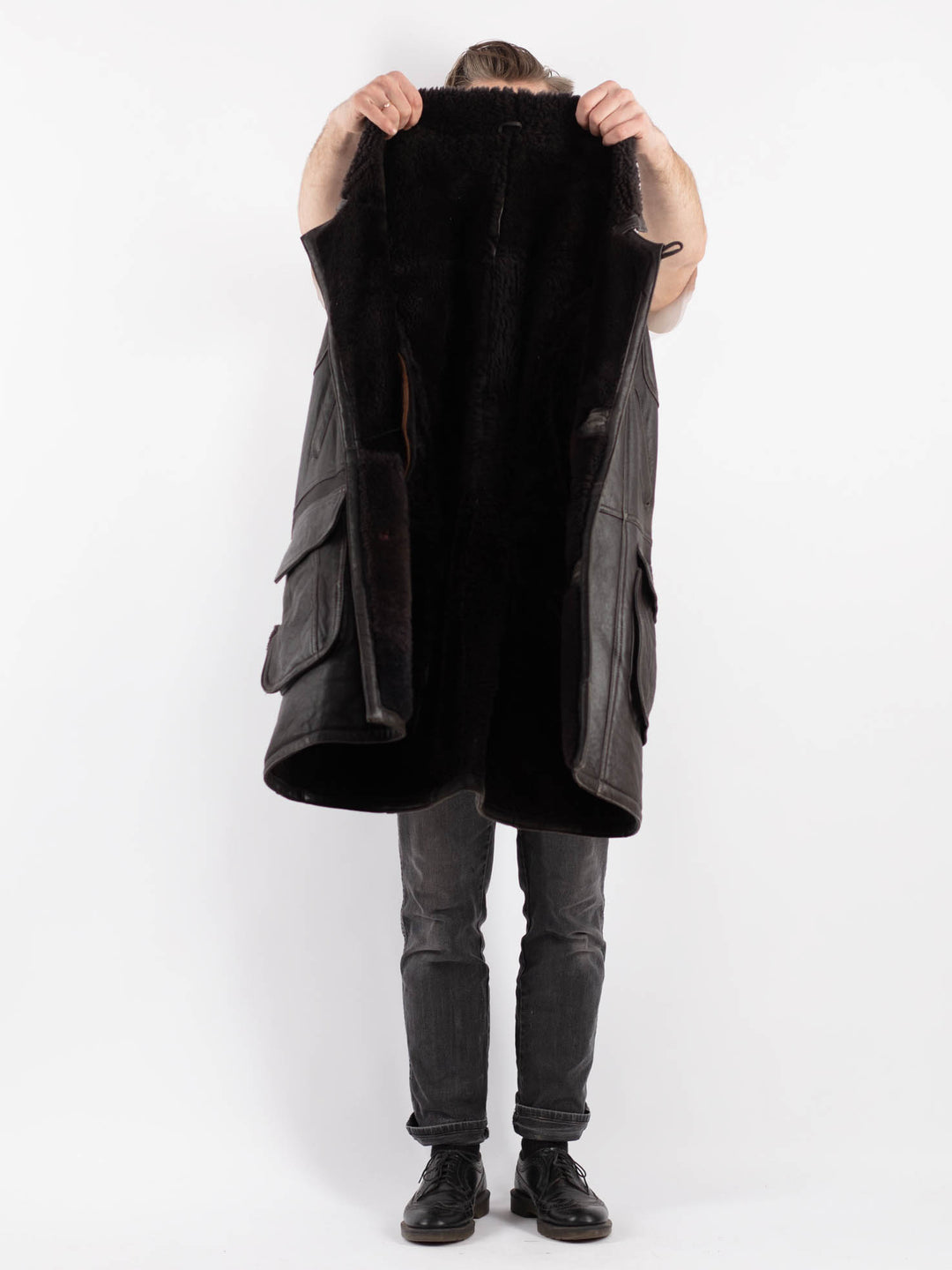 Vintage 90's Men Sheepskin Coat in Black