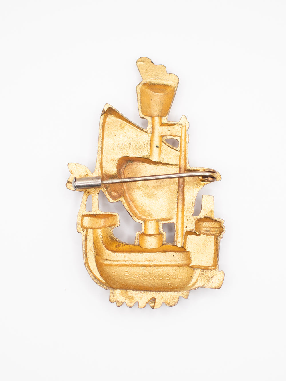 Vintage 60's Brooch in Gold