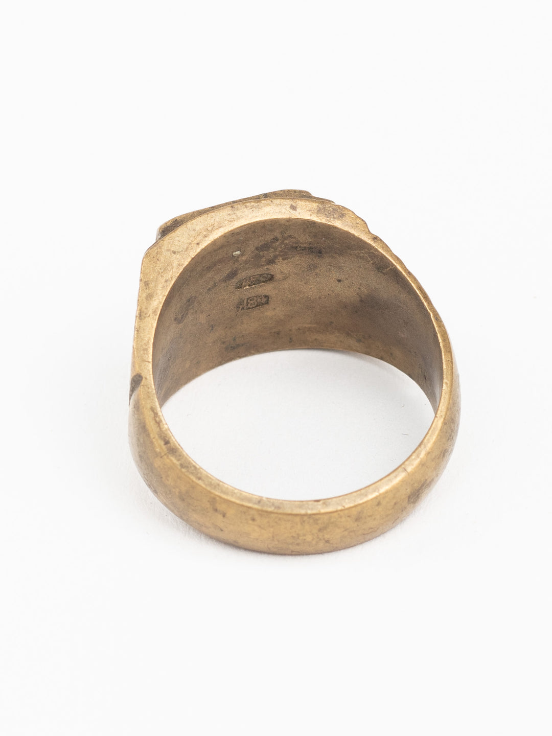 Vintage 60's Men’s Signet Ring with Engraved Crest