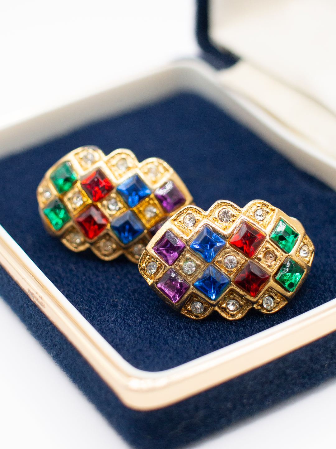 Vintage 80's Clip-on Earrings in Multi