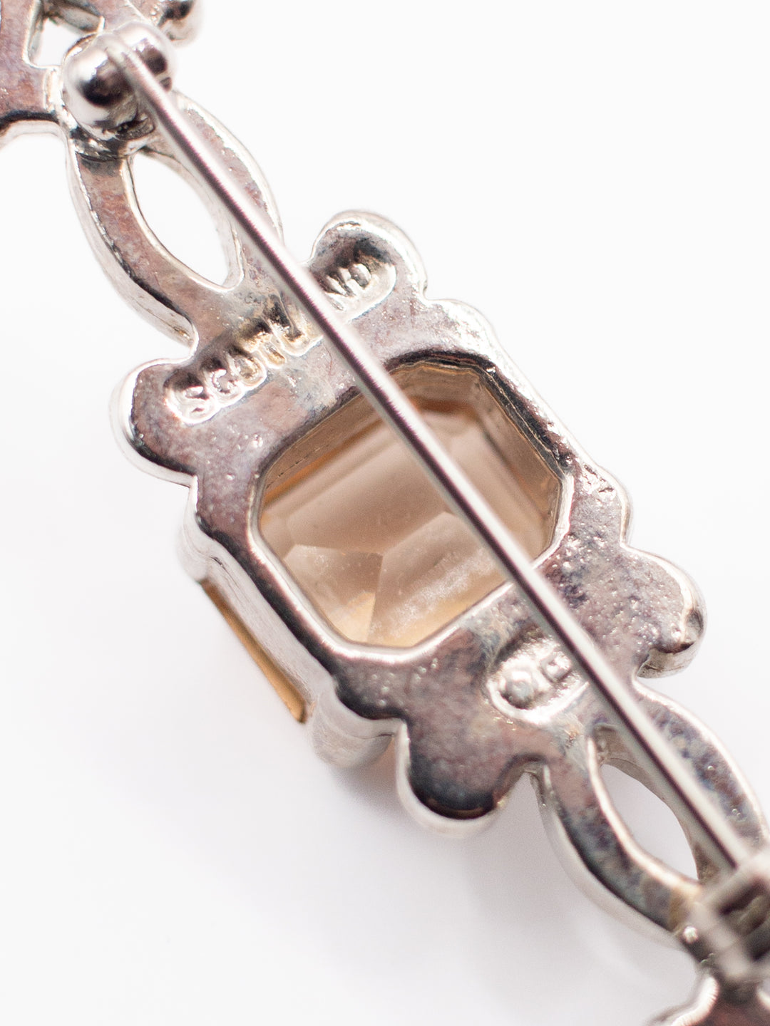 Vintage 70's Brooch in Silver