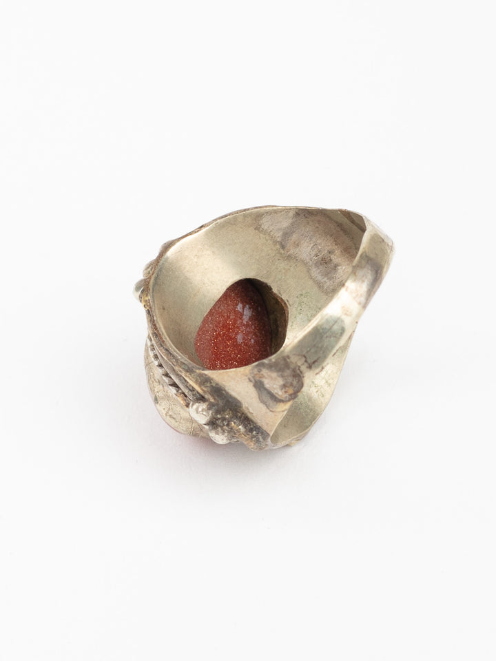 Vintage 70s Man’s Boho Ring with Ornate Silver-Tone Setting