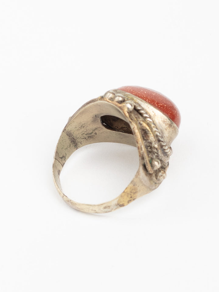 Vintage 70s Man’s Boho Ring with Ornate Silver-Tone Setting