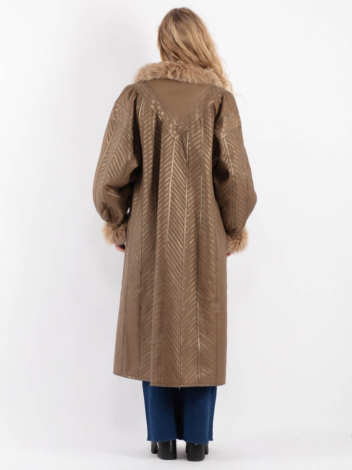 Vintage 80's Women Sheepskin Coat in Beige