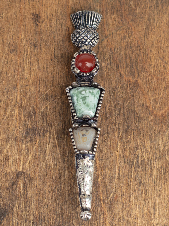 Vintage Man’s Scottish Dirk Brooch with Agate & Glass Stones