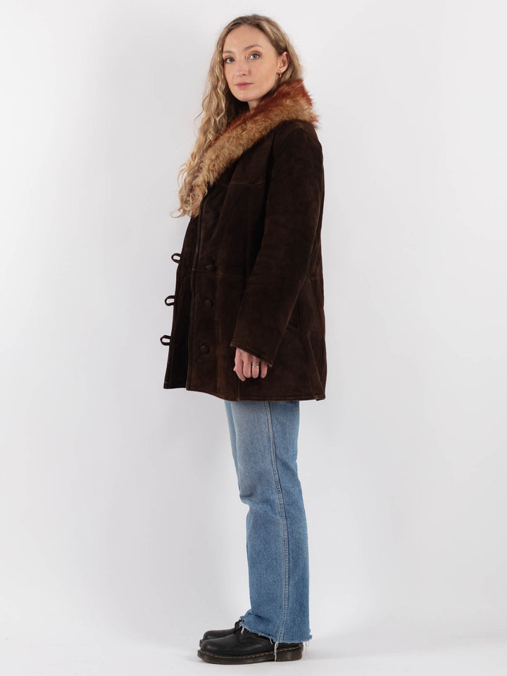 Vintage 70's Women Sheepskin Coat in Brown