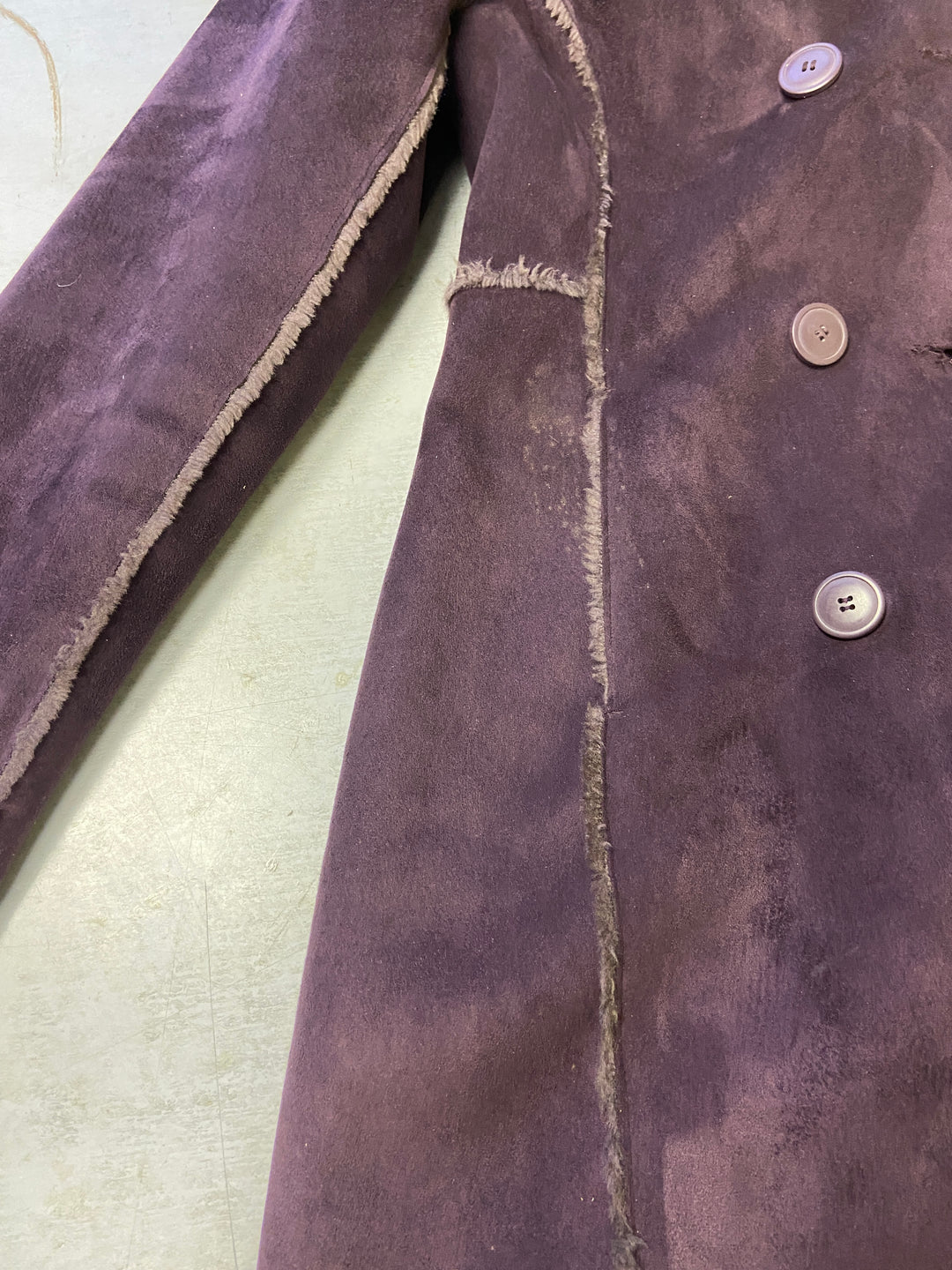 Vintage 90's Women Faux Sheepskin Coat in Purple
