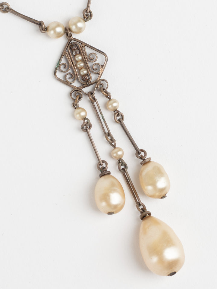 Vintage 20s Edwardian Style Dangle Pearl Necklace