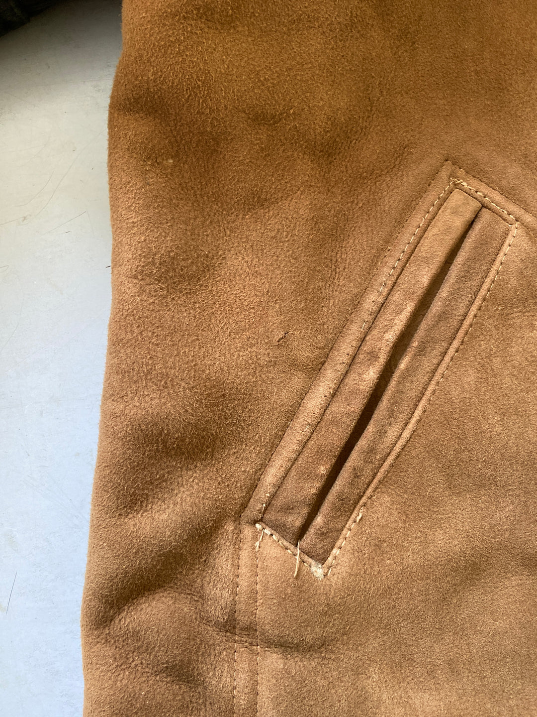 Vintage 70's Men Sheepskin Coat in Brown