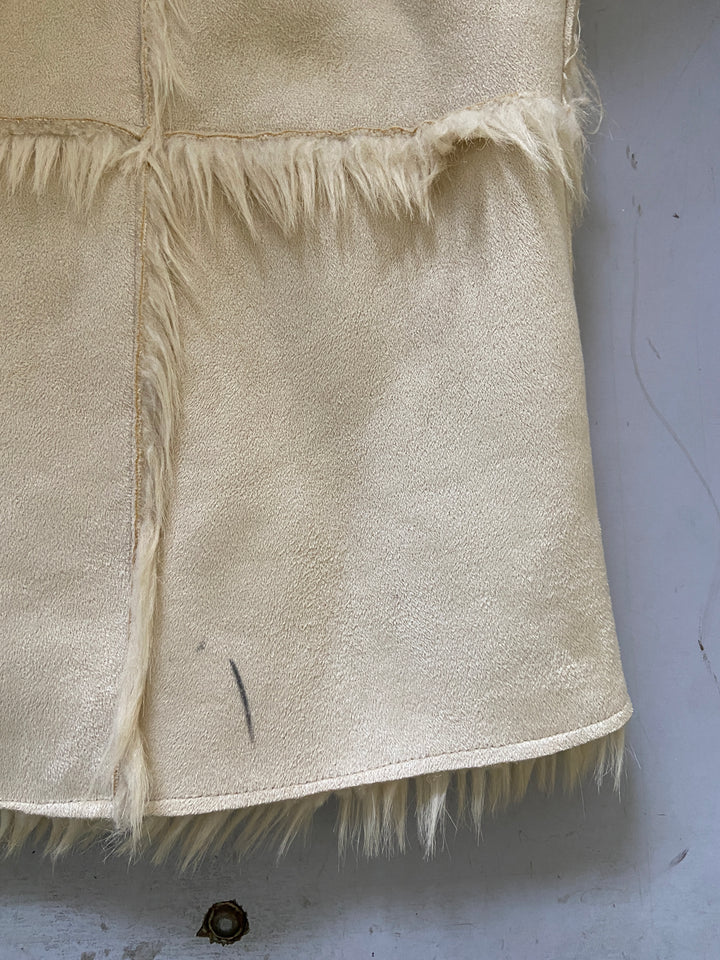 Vintage 90's Women Faux Sheepskin Jacket in Beige